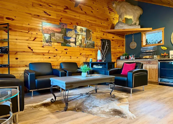 Mountain View Lodge & Cabins